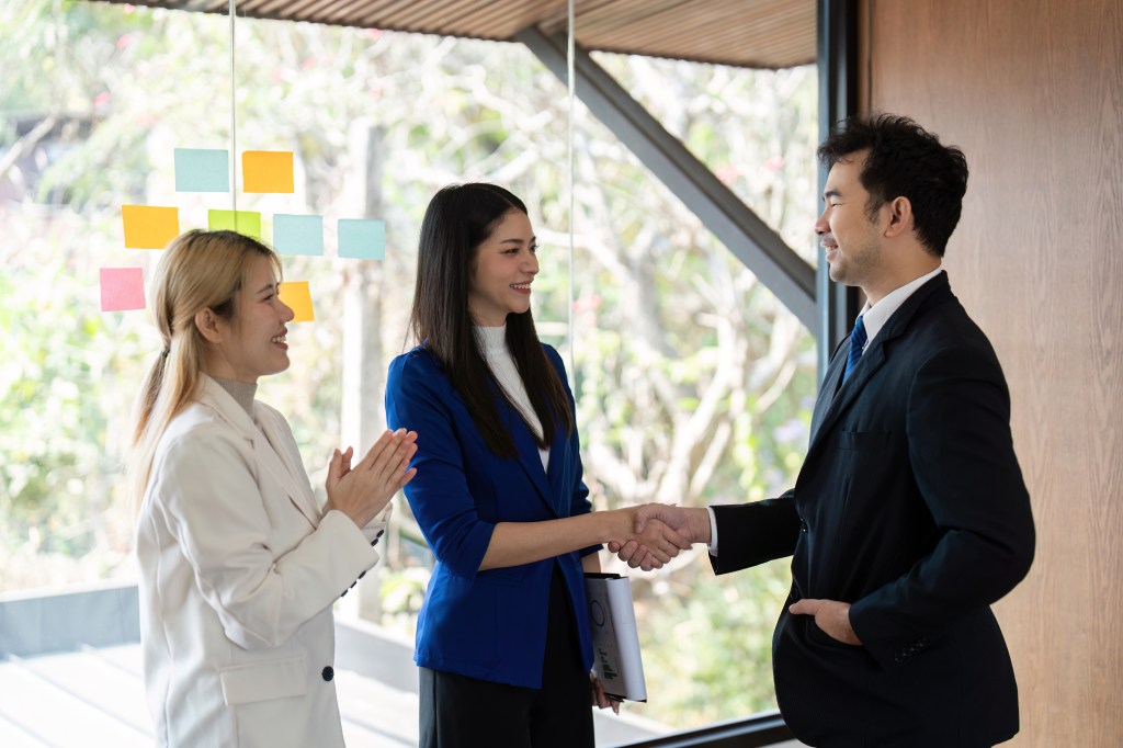 Building Together: The Keys to a Successful Business&nbsp;Partnership